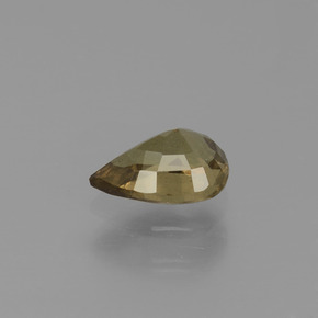 Granato cangiante Marrone verdastro a rosa rossa naturale da 0.61 ct, Forma a pera, VS