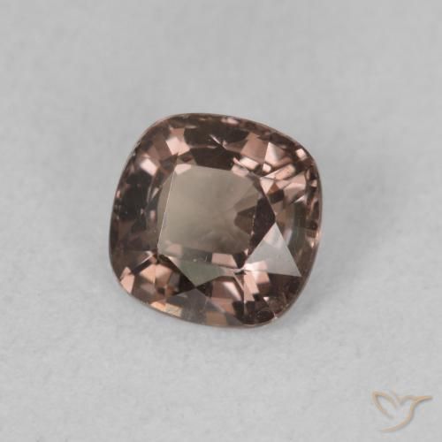 Granato cangiante Marrone Chiaro Medio naturale da 1.05 ct, Cuscino, VS