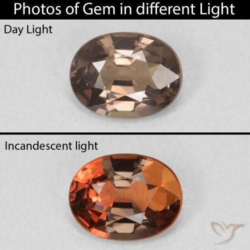1.25ct Naturale Marrone Chiaro Medio Granato cangiante, Ovale, VS