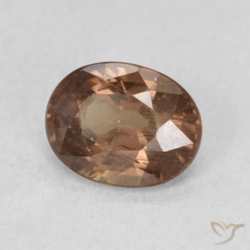 Granato cangiante Marrone Chiaro Medio naturale da 0.82 ct, Ovale, VS
