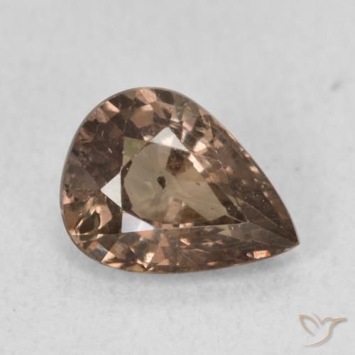 Granato cangiante Marrone scuro naturale da 1.08 ct, Forma a pera, VS