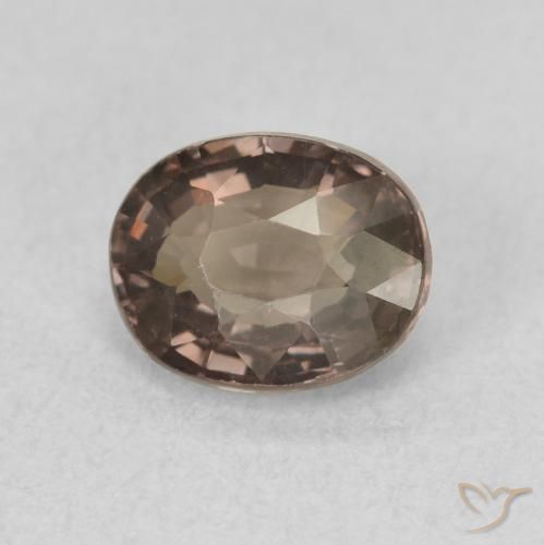 Granato cangiante Marrone medio naturale da 1.05 ct, Ovale, VVS