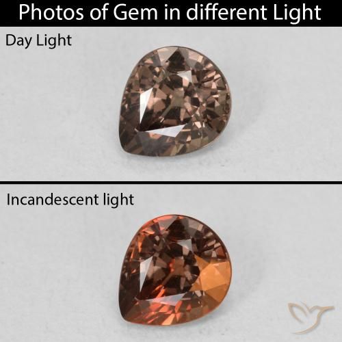0.97ct Naturale Marrone scuro Granato cangiante, Forma a pera, VS
