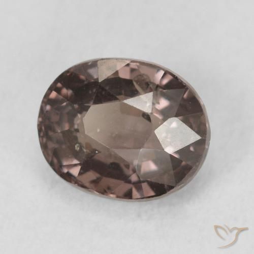 Granato cangiante Marrone Chiaro Medio naturale da 1.17 ct, Ovale, VS