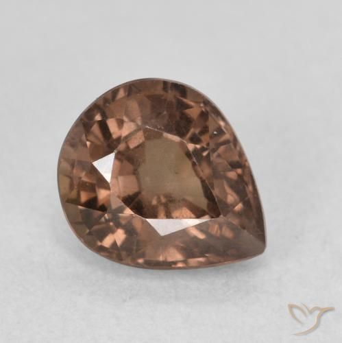 Granato cangiante Marrone scuro naturale da 1.37 ct, Forma a pera, VS