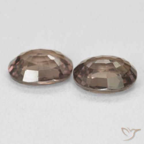 Gemme di Granato cangiante Marrone Chiaro Medio naturale da 2.23 ct, Ovale, VVS