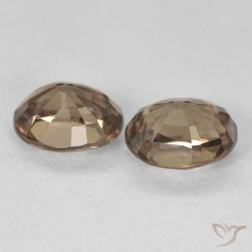 Gemme di Granato cangiante Marrone Chiaro Medio naturale da 2.03 ct, Ovale, VS