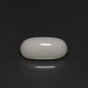 Corallo naturale bianco da 2,73 ct, taglio ovale, opaco