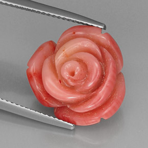 Corallo naturale rosa da 13,65 ct, forma fantasia, opaco