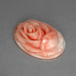 Corallo naturale rosa da 6,20 ct, forma fantasia, opaco