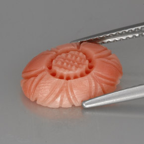 Corallo naturale rosa da 2,52 ct, taglio fiore, opaco