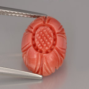 Corallo naturale rosa da 3,97 ct, forma fantasia, opaco