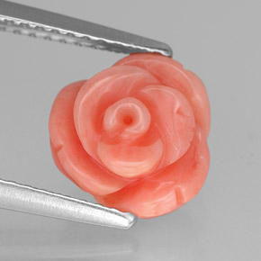 Corallo naturale rosa da 2,84 ct, forma fantasia, opaco