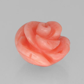 Corallo naturale rosa da 2,84 ct, forma fantasia, opaco