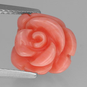 Corallo naturale rosa da 4,44 ct, forma fantasia, opaco