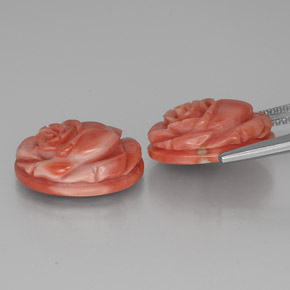 Corallo naturale rosa da  ct, forma fantasia, opaco