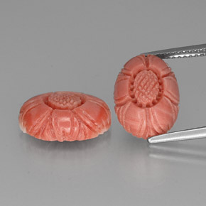 Corallo naturale rosa da 9,33 ct, taglio fiore, opaco