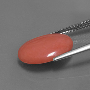 Corallo naturale rosa da 4,97 ct, taglio ovale, opaco