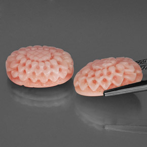 Corallo naturale rosa da  ct, forma fantasia, opaco
