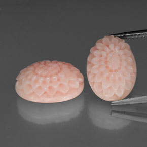 Corallo naturale rosa da  ct, forma fantasia, opaco
