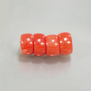 Corallo naturale rosa da  ct, forma fantasia, opaco
