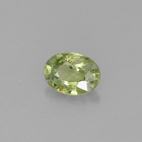 Granato demantoide naturale verde da 0,33 ct, taglio ovale, VS-SI