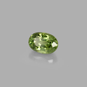 Granato demantoide naturale verde da 0,72 ct, taglio ovale, VS
