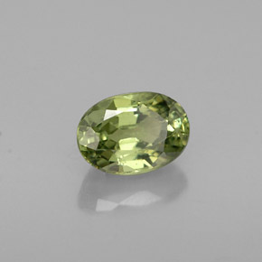 Granato demantoide naturale verde da 0,77 ct, taglio ovale, VS