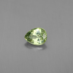 Granato demantoide naturale verde da 0,43 ct, taglio a pera, VS