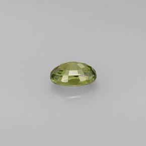Granato demantoide naturale verde da 0,67 ct, taglio ovale, VS