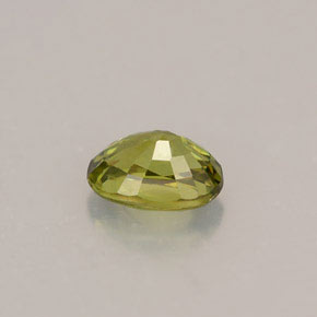 Granato demantoide naturale verde da 0,63 ct, taglio ovale, VS
