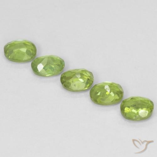 Gemme di Granato demantoide Verde acceso naturale da 1.33 ct, Ovale, VS-SI