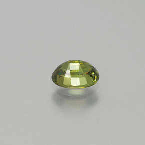 Granato demantoide naturale verde da 0,71 ct, taglio ovale, VVS-VS