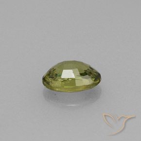 Granato demantoide naturale verde da 0,61 ct, taglio ovale, VVS-VS