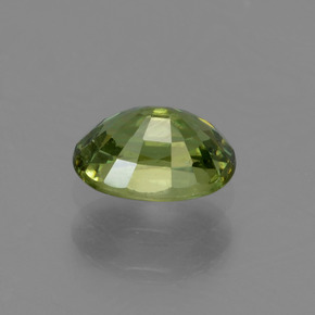 Granato demantoide verde medio naturale da 0,68 ct, taglio ovale, VS-SI