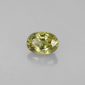 Granato demantoide naturale verde da 0,71 ct, taglio ovale, VS