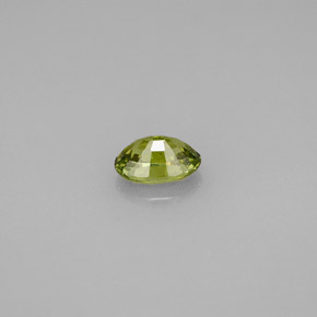 Granato demantoide naturale verde da 0,65 ct, taglio ovale, VS