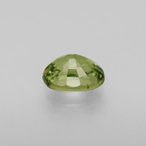 Granato demantoide naturale verde da 0,72 ct, taglio ovale, VS