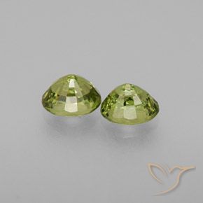 Gemme di Granato demantoide Medium Light Green naturale da 0.87 ct, Ovale, VS-SI