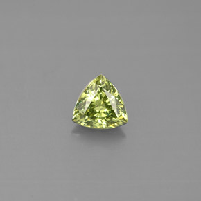 Granato demantoide naturale verde da 0,53 ct, trillion, VS