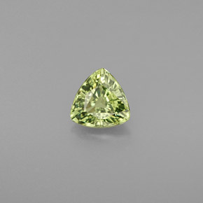 Granato demantoide naturale verde da 0,68 ct, trillion, VVS-VS