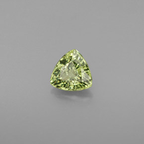 Granato demantoide naturale verde da 0,68 ct, trillion, VVS-VS