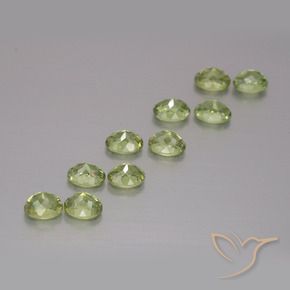 Gemme di Granato demantoide Verde medio naturale da 2.51 ct, Ovale, VS