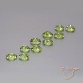 Gemme di Granato demantoide Verde foresta naturale da 2.02 ct, Ovale, VS