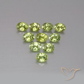 Gemme di Granato demantoide Caldo terroso verde naturale da 2.08 ct, Ovale, VS