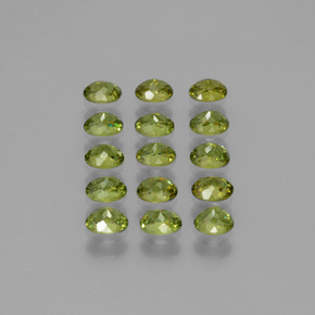 Gemme di Granato demantoide Verde caldo naturale da 3.34 ct, Taglio ovale, VS