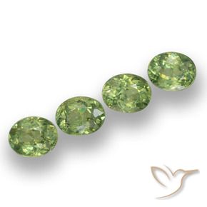 Gemme di Granato demantoide Verde foresta naturale da 1.48 ct, Ovale, VS