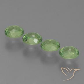 Gemme di Granato demantoide Verde medio naturale da 1.20 ct, Ovale, VS