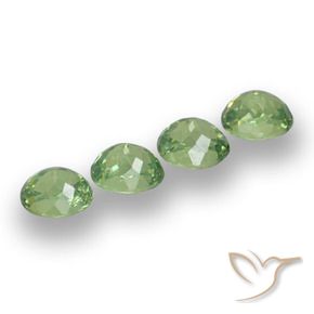 Gemme di Granato demantoide Verde caldo naturale da 1.57 ct, Ovale, VS