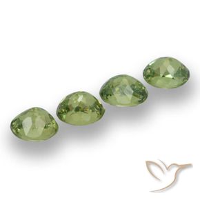 Gemme di Granato demantoide Verde caldo naturale da 1.65 ct, Ovale, VS